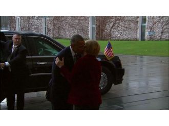 Obama, Merkel ile görüştü