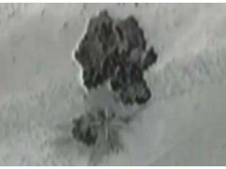 Bomba yüklü traktör imha edildi