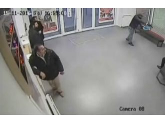 Silahlı banka soygunu kamerada !