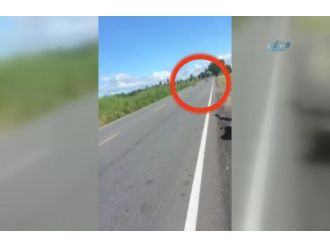 Metrelerce sürüklendi, hiçbir şey olmamış gibi ayağa kalktı