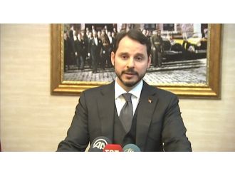 "Önceliğimiz toprak altında kalan vatandaşlarımızın çıkarılması"