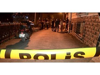 Beyoğlu’nda silahlı kavga: 1 ölü, 2 yaralı