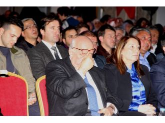 Bakan Avcı gözyaşlarına hakim olamadı