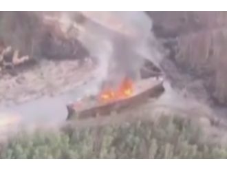 Kaçakçılara ait tekne böyle vuruldu