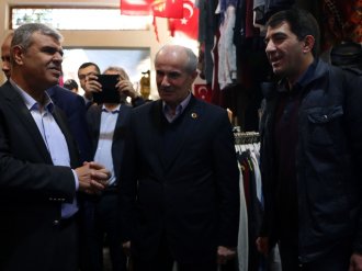 Başbakan Yardımcısı Kaynak: "Almanya utanç duvarı inşa ediyor"