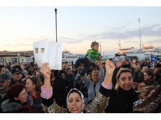 Cinsel istismar düzenlemesi kadınları karşı karşıya getirdi
