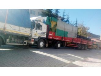 Sınıra konteyner sevkiyatı