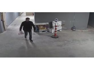 Babasına bomba gönderen Kurdaş tutuklandı