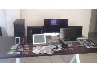 3 ilde fuhuş operasyonu: 5 gözaltı