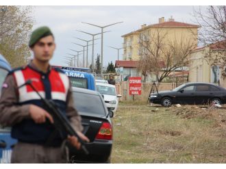 Demirtaş’ın kaldığı cezaevinden 65 terör suçlusu nakledildi