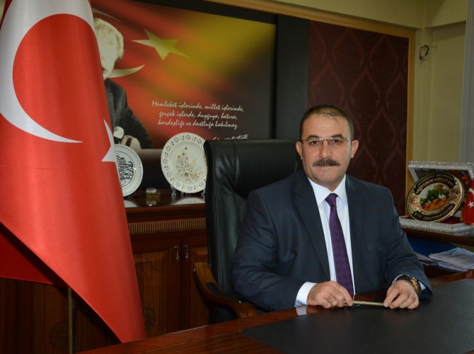 ‘Öğretmenlerimiz her şeyin en iyisini en güzelini hak etmektedir’