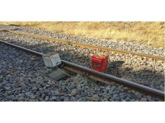 Demiryoluna bombalı tuzak