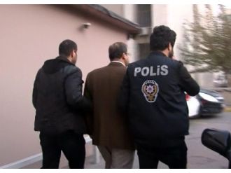 İzmir’de FETÖ operasyonu: 24 gözaltı