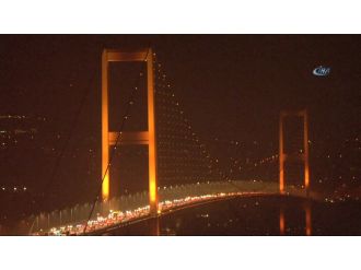 İstanbul turuncuya büründü