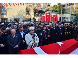 Fırat Kalkanı şehidini binler uğurladı