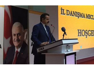 Bakandan AP’ye sert sözler