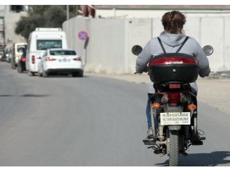 Kadın sürücüden plaka yerine ’ağır abi’ sözü