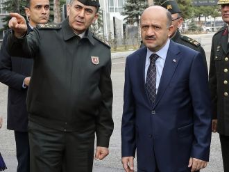 Bakan Işık’tan Kara Harp Okuluna ziyaret