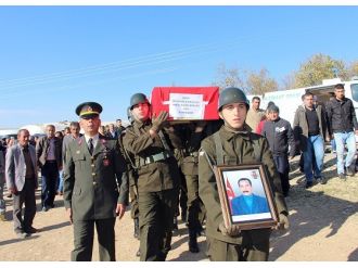 Şehit korucu defnedildi