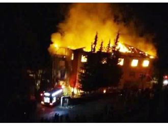 Yangınla ilgili soruşturma başlatıldı