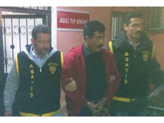 Yaşlı kadını 500 bin TL dolandırdı