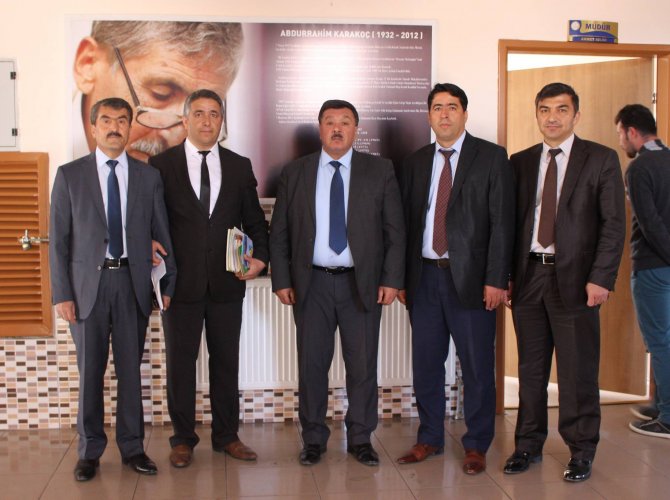 Başkan Çeleğen' Abdurrahim Karakoç İlköğretim Okulu’nu Ziyaret etti