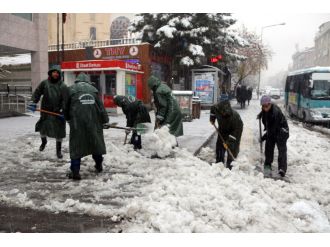 Bingöl’de 278 köy yolu kapandı