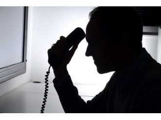 Tüm servetini dolandırıcılara kaptırdı