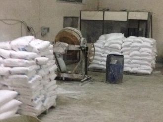 Yasa dışı gübre üretilen iş yerine baskın