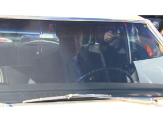 Cumhurbaşkanı Erdoğan klasik otomobil kullandı