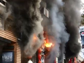 Kadıköy’de türkü barda yangın