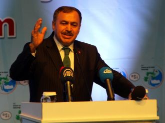 "Cumhurbaşkanı’nın kahramanlığı sayesinde ayaktayız"