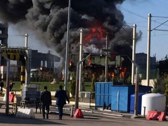 Yangın metro seferlerini durdurdu