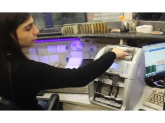 Döviz bürolarında TL kalmadı!