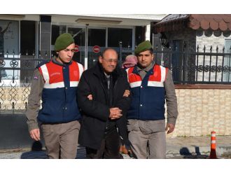 Cezaevine oğlunu ziyarete gitti, kendisi de tutuklandı