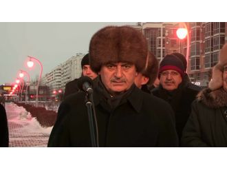 Başbakan Yıldırım Kazan’da anıt açılışına katıldı