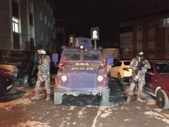 İstanbul’da zehir tacirlerine şafak operasyonu