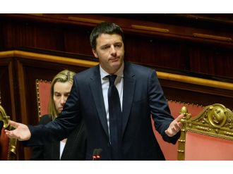 Renzi resmen istifa etti