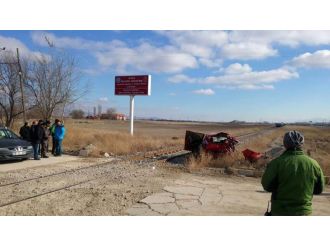 Hemzemin geçitte kaza: 1 ölü, 3 yaralı