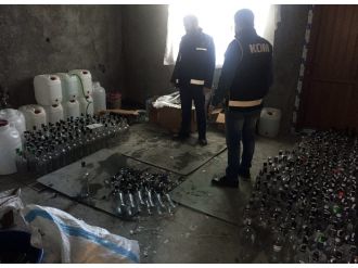 Yılbaşı öncesi sahte içki imalatına baskın