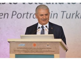 "Kalıcı ve yol gösterici olan sanattır, edebiyattır"