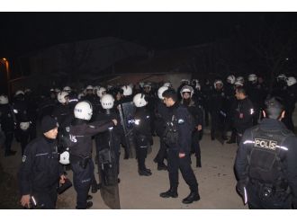 İnegöl’de silahlı saldırı sonrası gerginlik