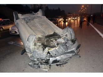 Takla atan otomobildeki çocukların burnu bile kanamadı