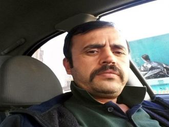 Yolda yürürken vurulan kişi öldü