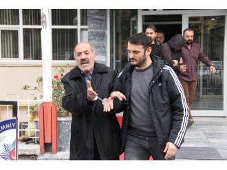 Film gibi takipte 10 kilo bonzai ile yakalandılar