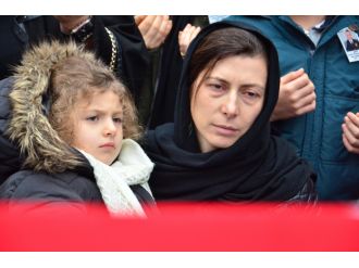 Küçük Duru’dan şehit babaya son bakış