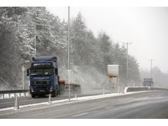 Bolu Dağı’nda kar yağışı başladı
