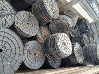 60 bin liralık su borusu çaldılar