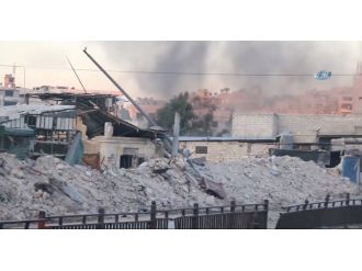 Halep’te 90 kişi enkaz altında