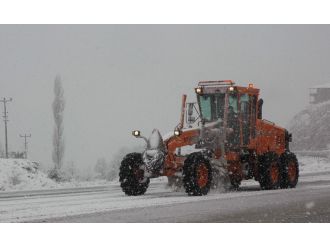 Antalya-Konya yolu ulaşıma kapandı